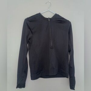 Lululemon Swiftly Tech 1/2 Zip, Size 6, Black
